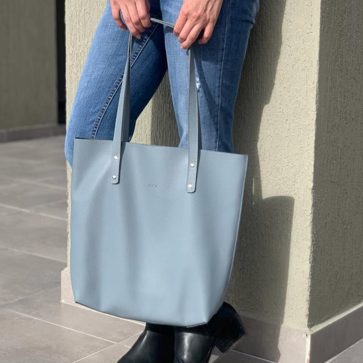 Cartera de Cuero Tipo Tote color gris